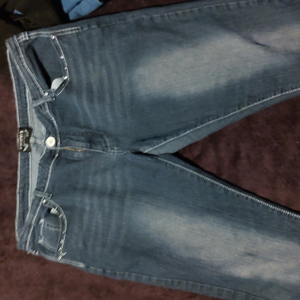 Thrill Jeans
